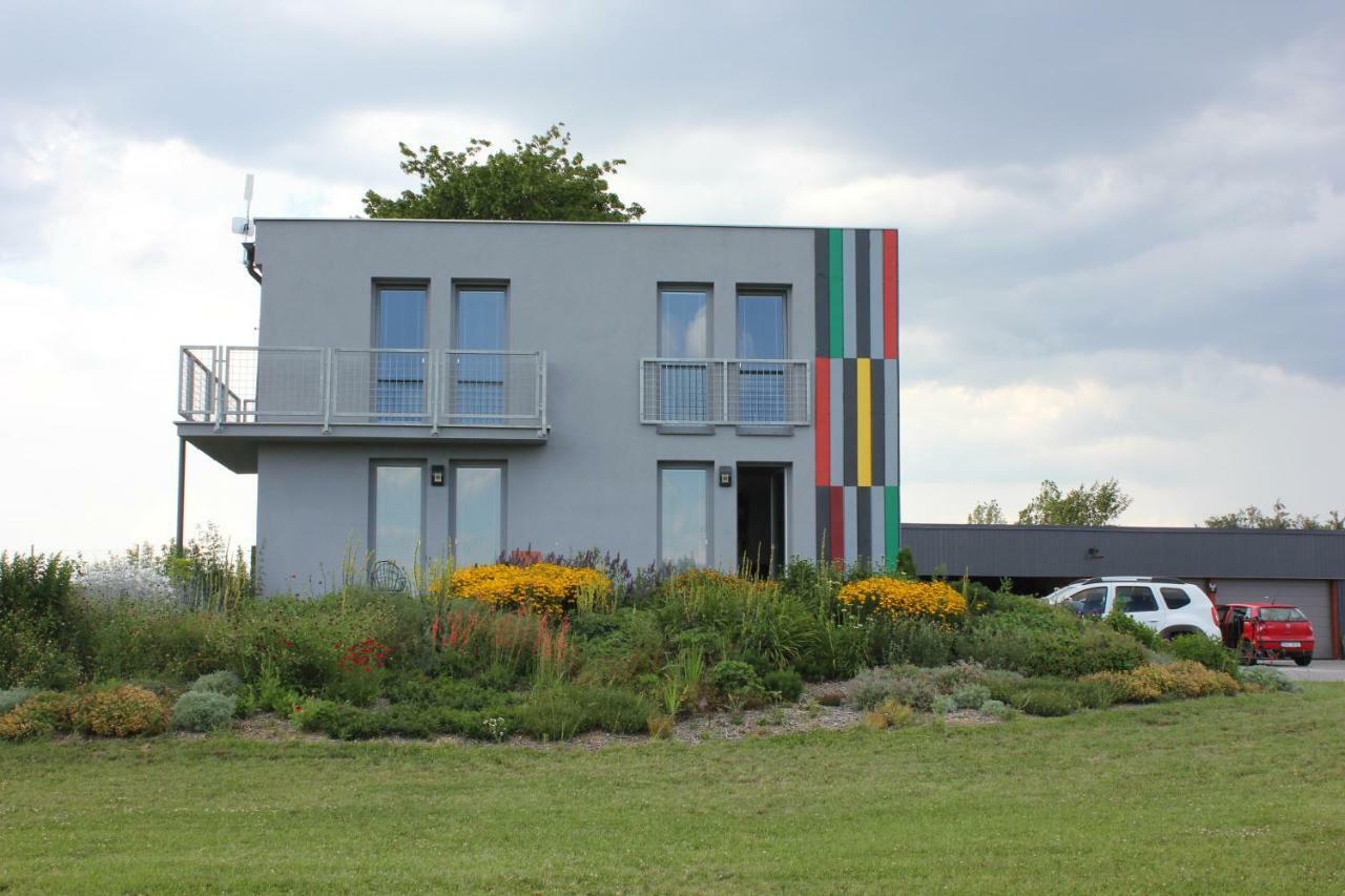 Penzion Na Samotach Apartment Jindřichŭv Hradec Exterior photo